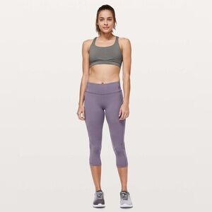 LULULEMON Pace  Rival Crop *22"
Graphite Purple